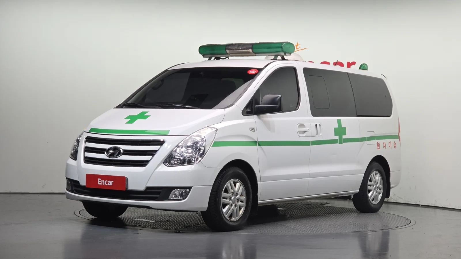 2016 Hyundai Starex