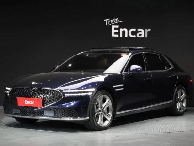 2022 Genesis G90
