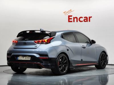 2019 Hyundai Veloster