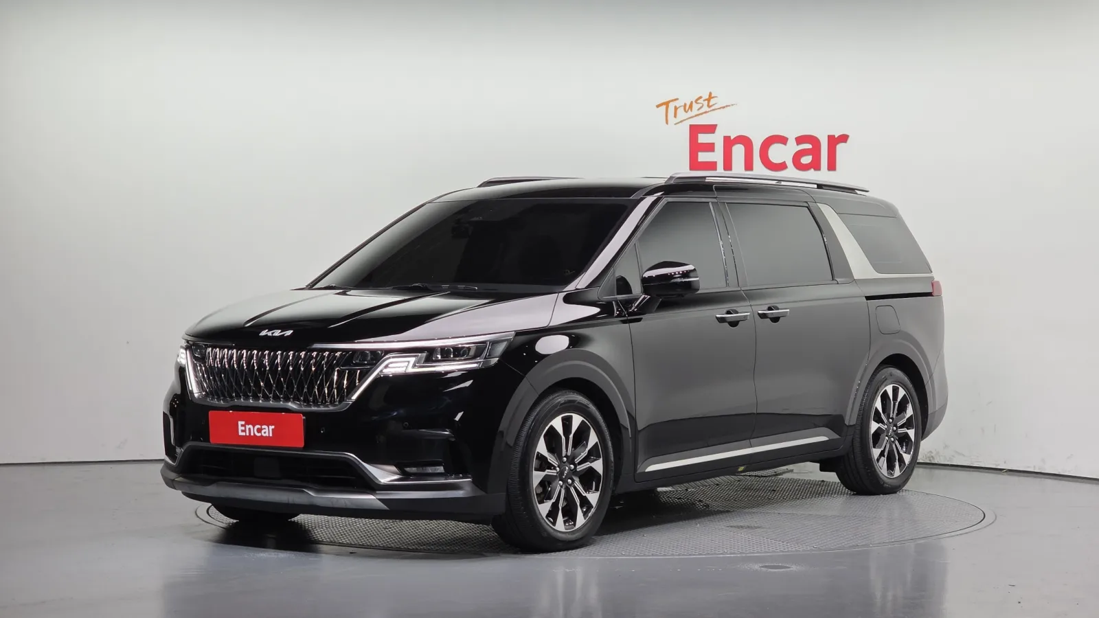 2023 Kia Carnival