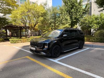 2025 Kia Carnival