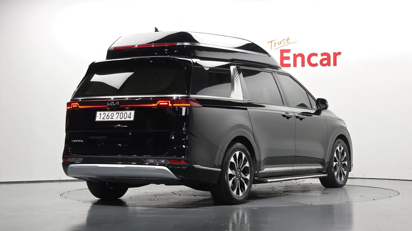 2023 Kia Carnival