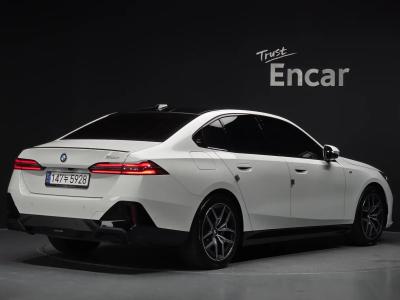 2025 BMW 5-Series