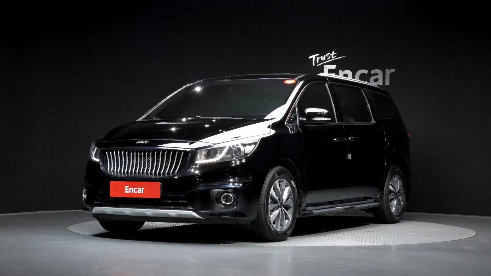 2015 Kia Carnival