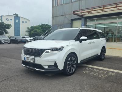 2023 Kia Carnival