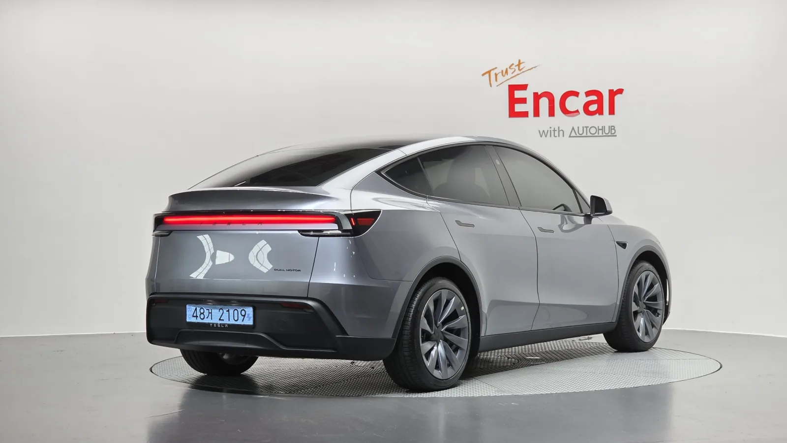2026 Tesla Model Y