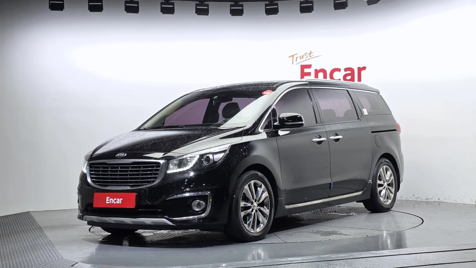 2017 Kia Carnival