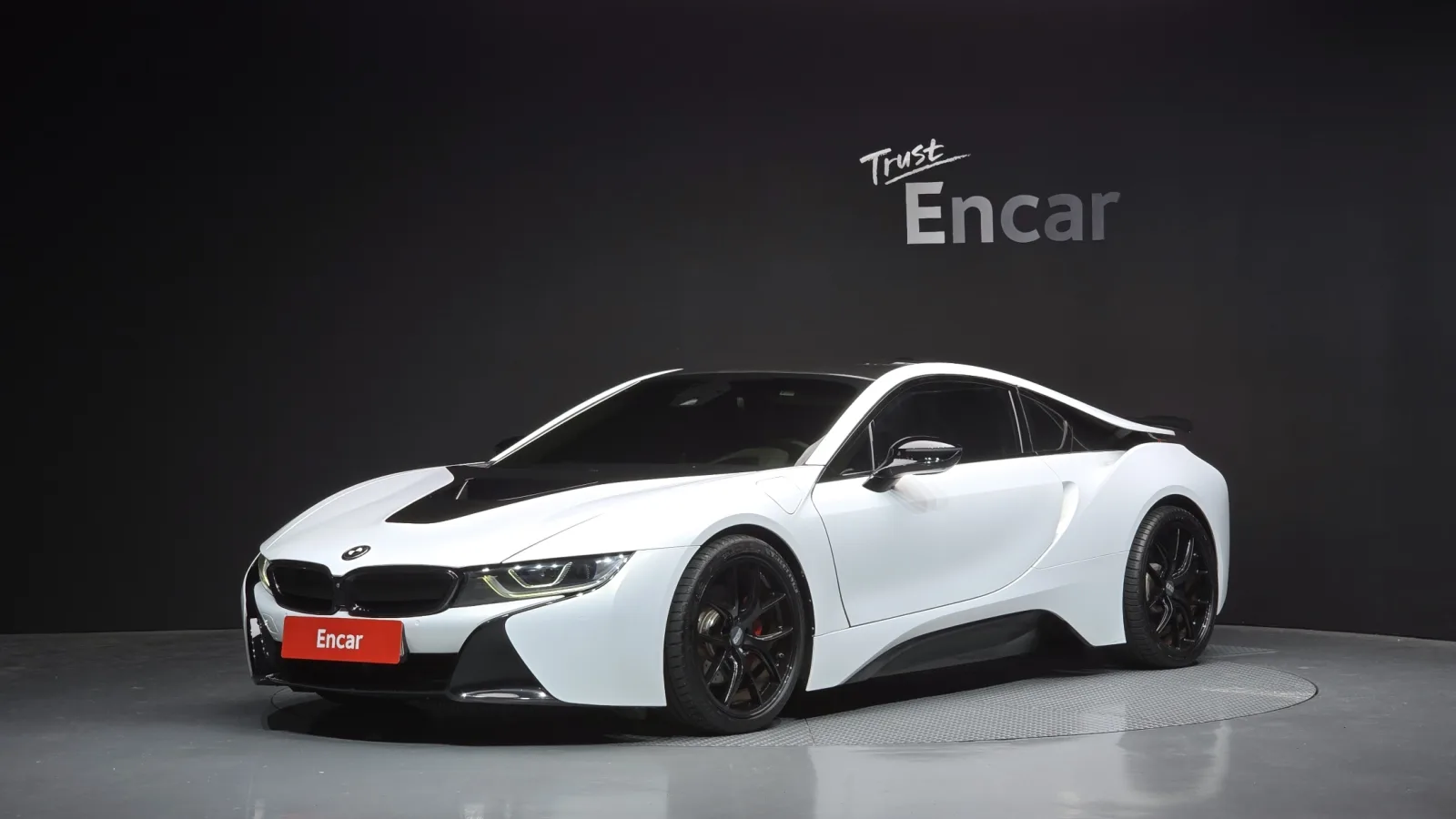 2016 BMW i8