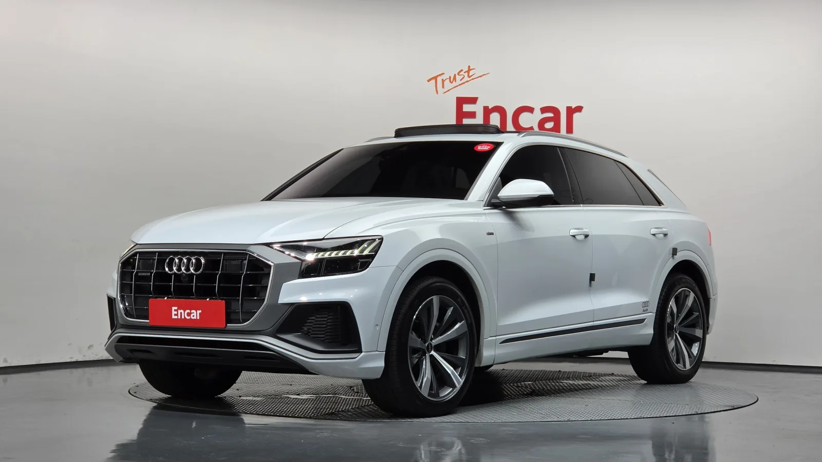 2021 Audi Q8