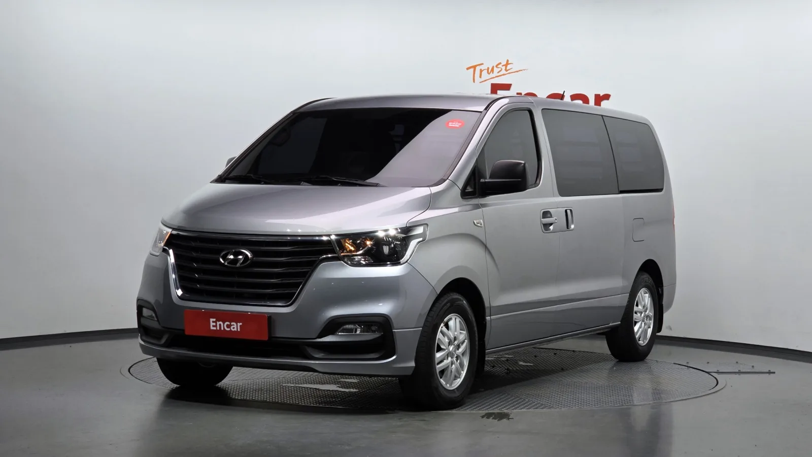 2019 Hyundai Starex