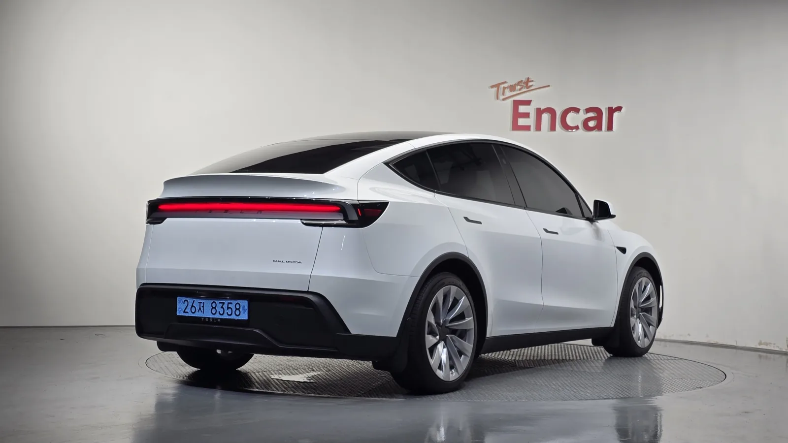 2026 Tesla Model Y