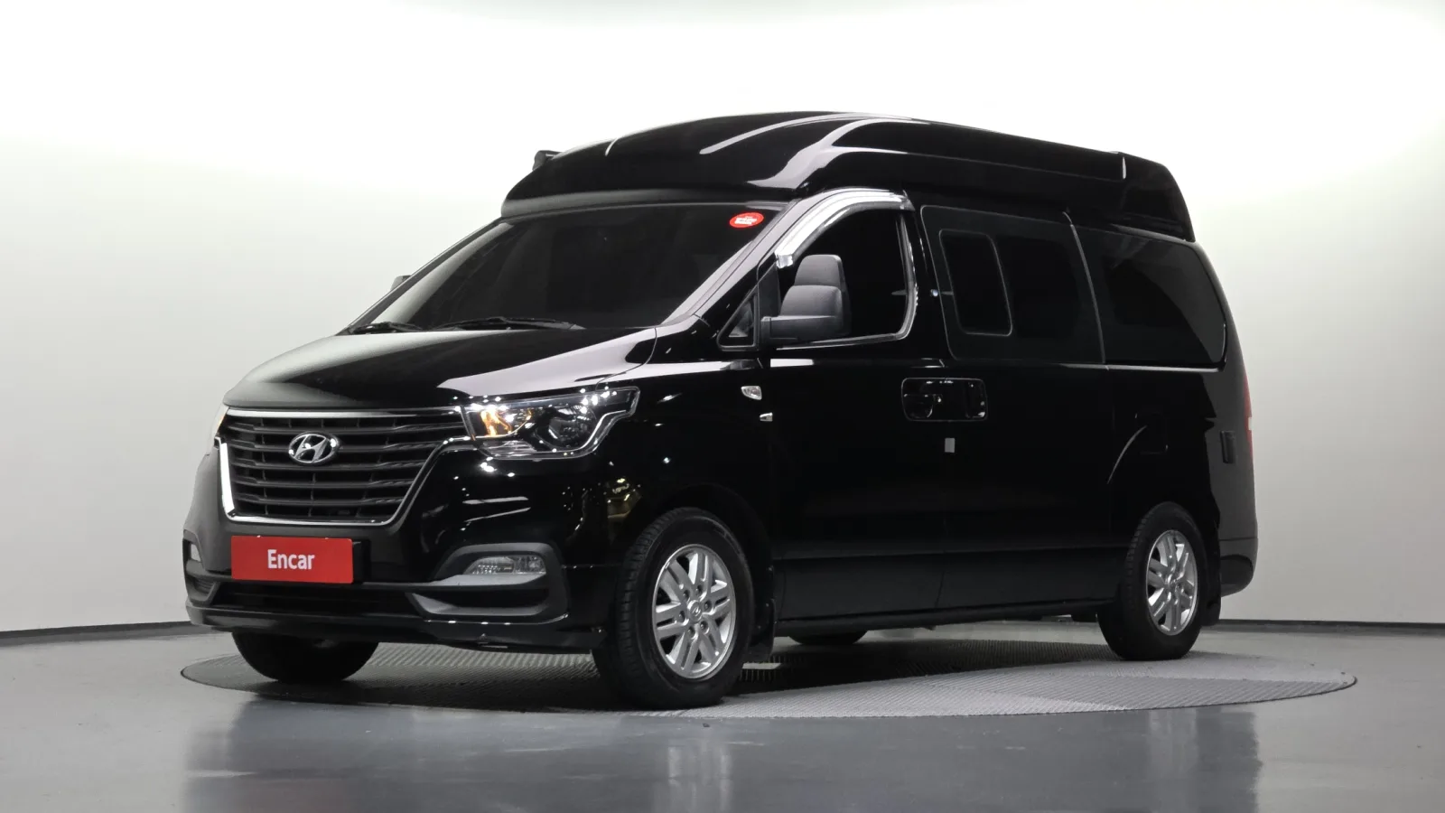2018 Hyundai Starex