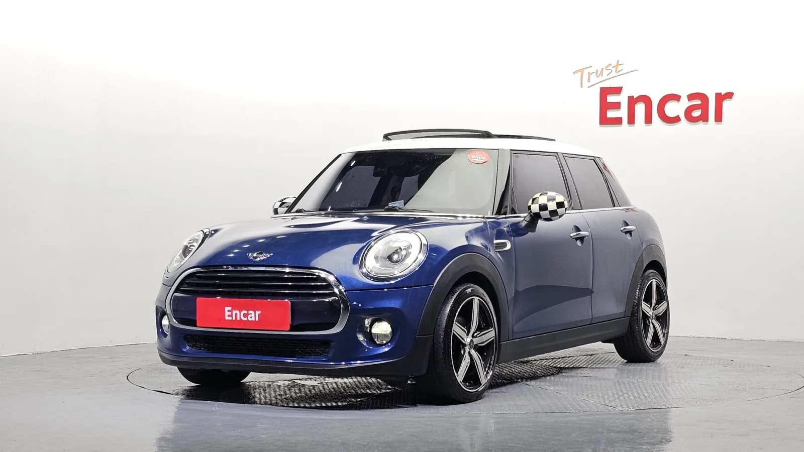 2016 MINI Cooper