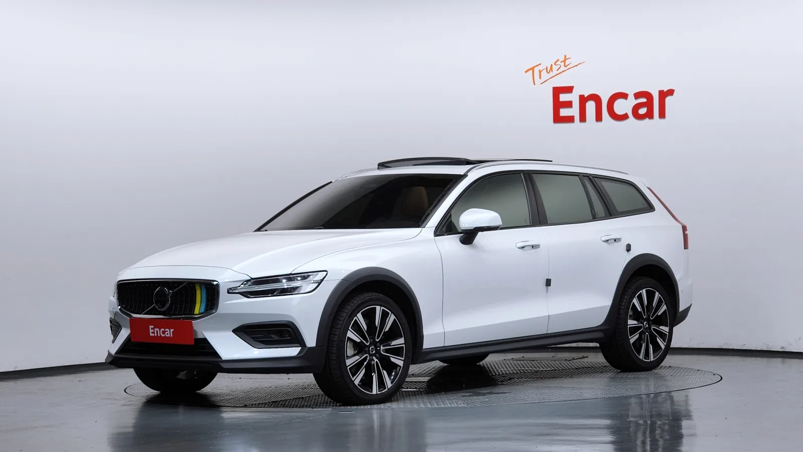 2024 Volvo V60