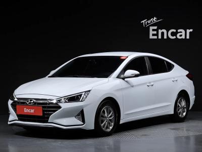 2019 Hyundai Elantra