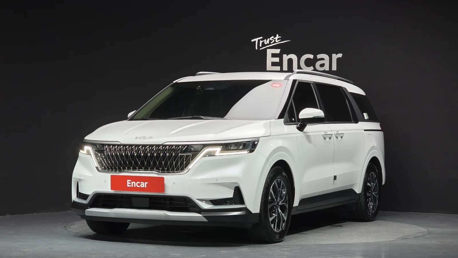 2023 Kia Carnival
