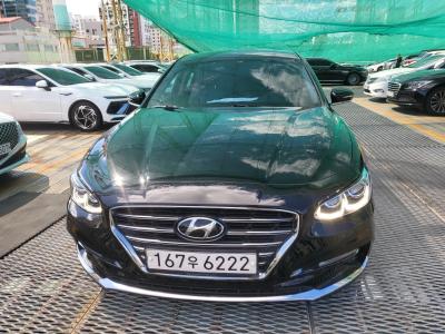 2018 Hyundai Grandeur