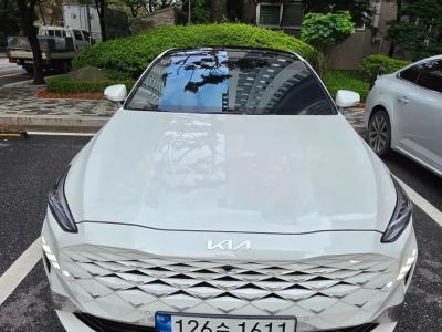 2023 Kia K8