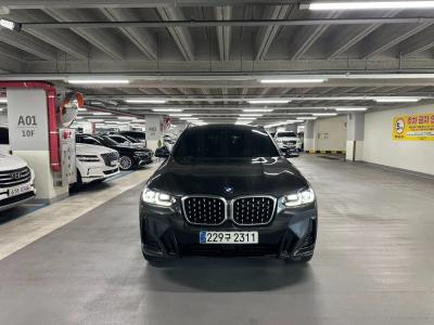 2023 BMW X4