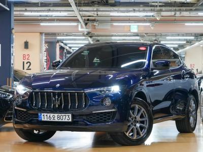 2022 Maserati Levante