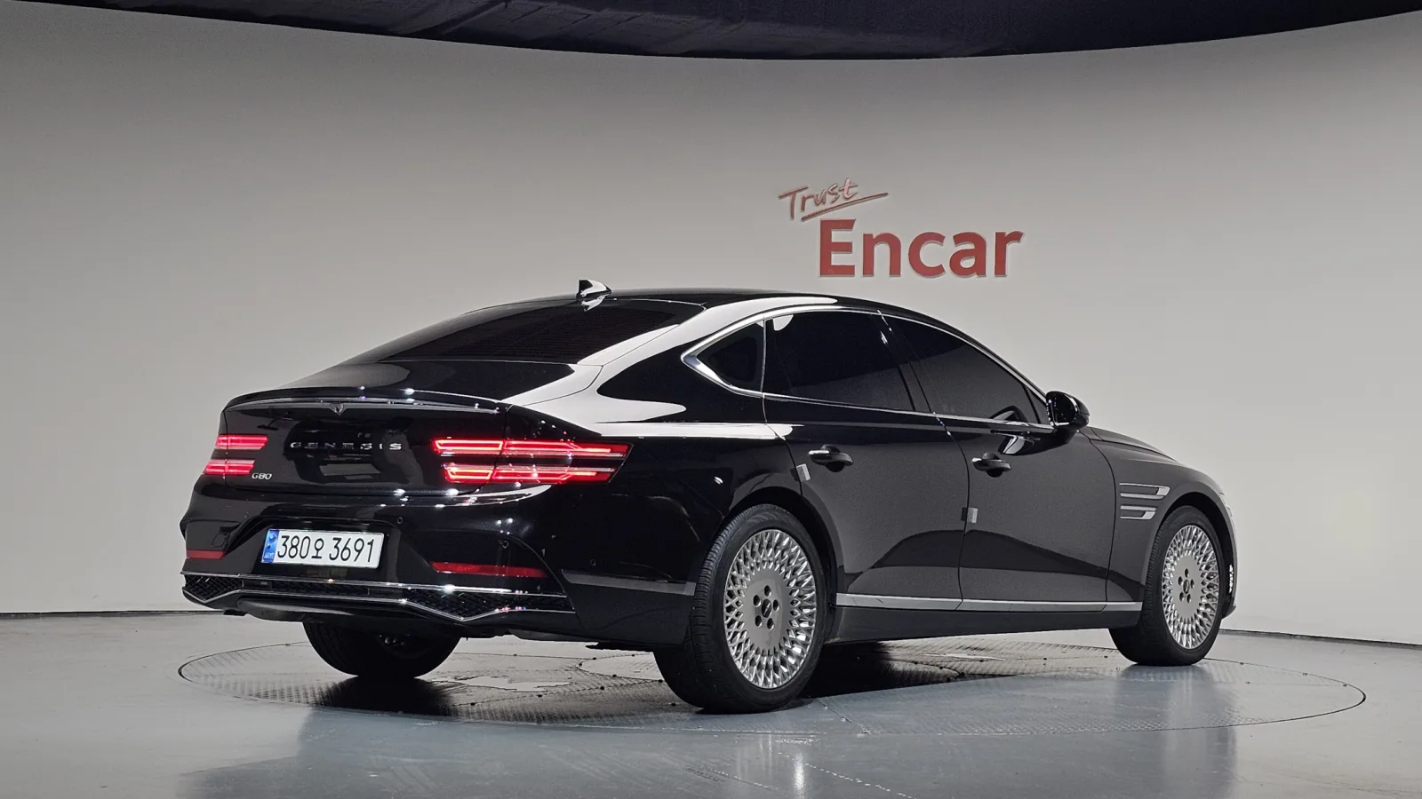 2026 Genesis G80