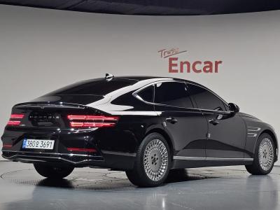2026 Genesis G80