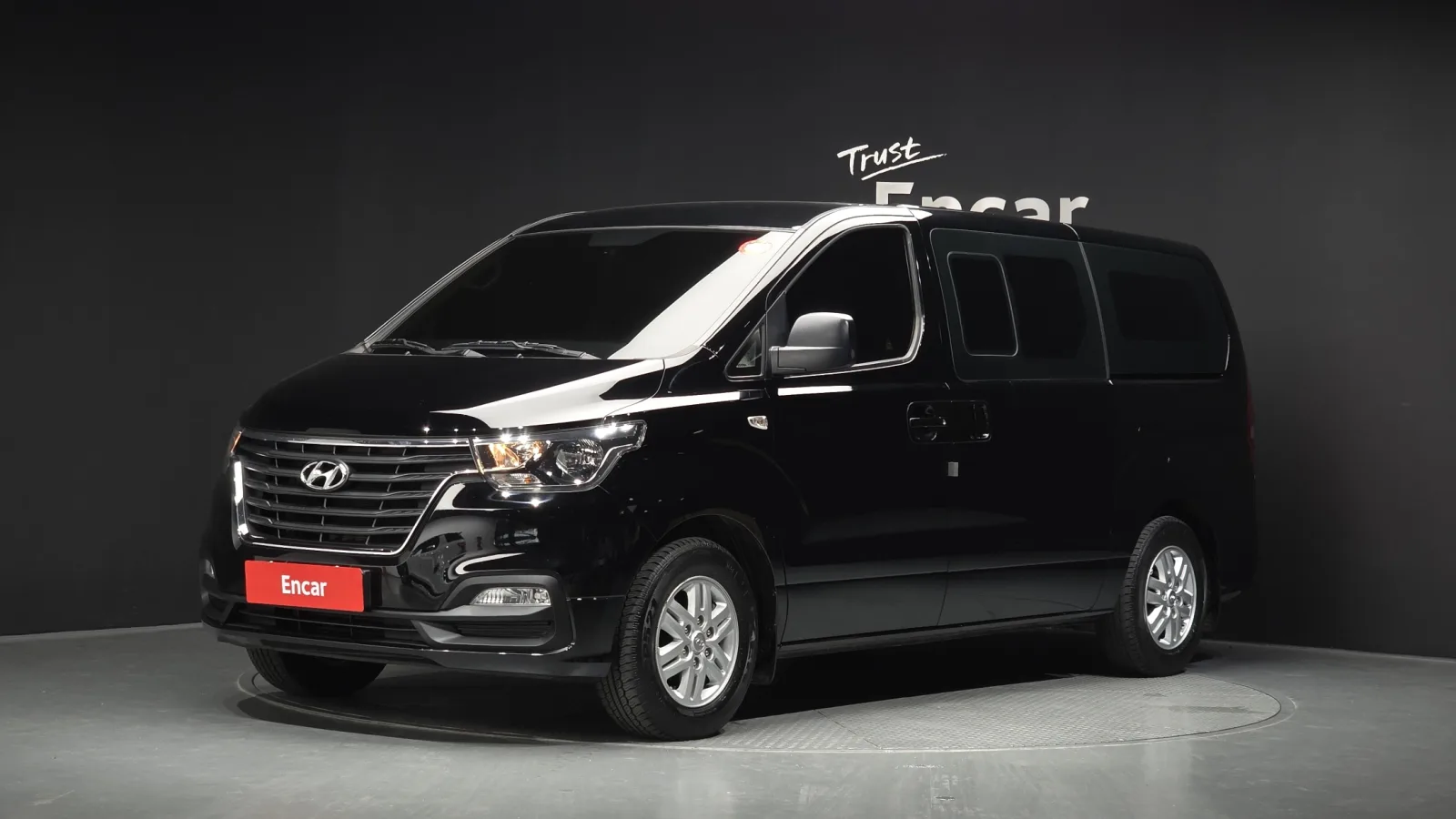 2020 Hyundai Starex