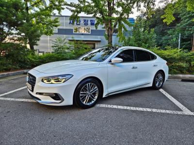 2018 Hyundai Grandeur