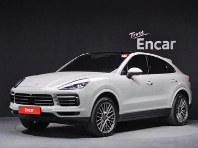 Porsche Cayenne 2022