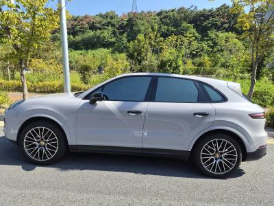 2020 Porsche Cayenne