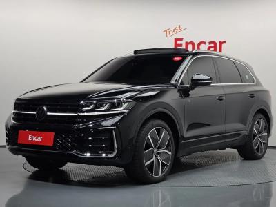 2026 Volkswagen Touareg