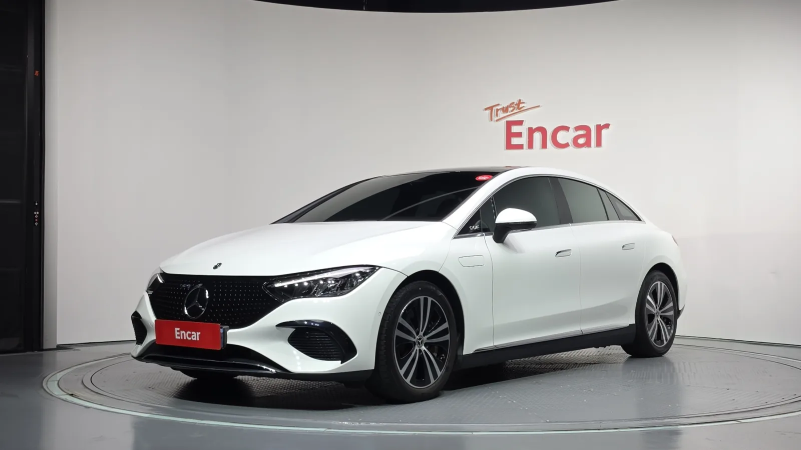 2023 Mercedes-Benz EQE