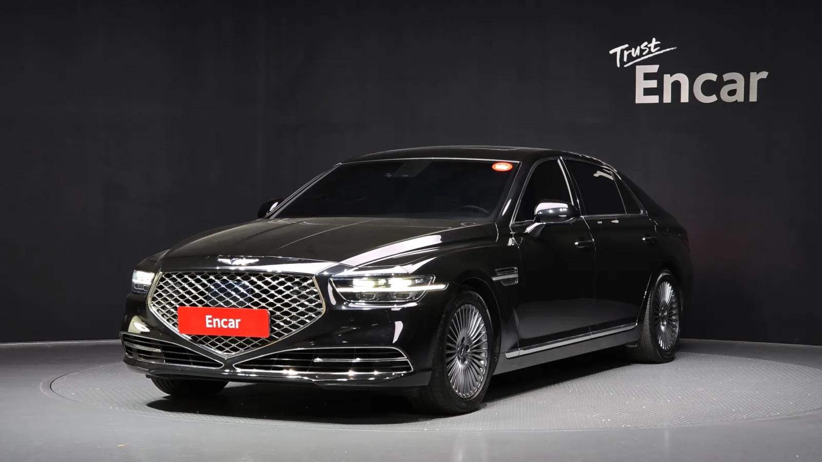 2019 Genesis G90