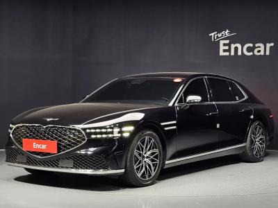 2022 Genesis G90