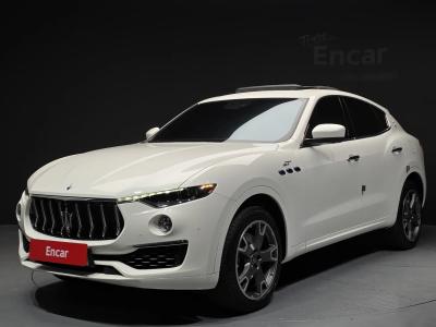 2022 Maserati Levante