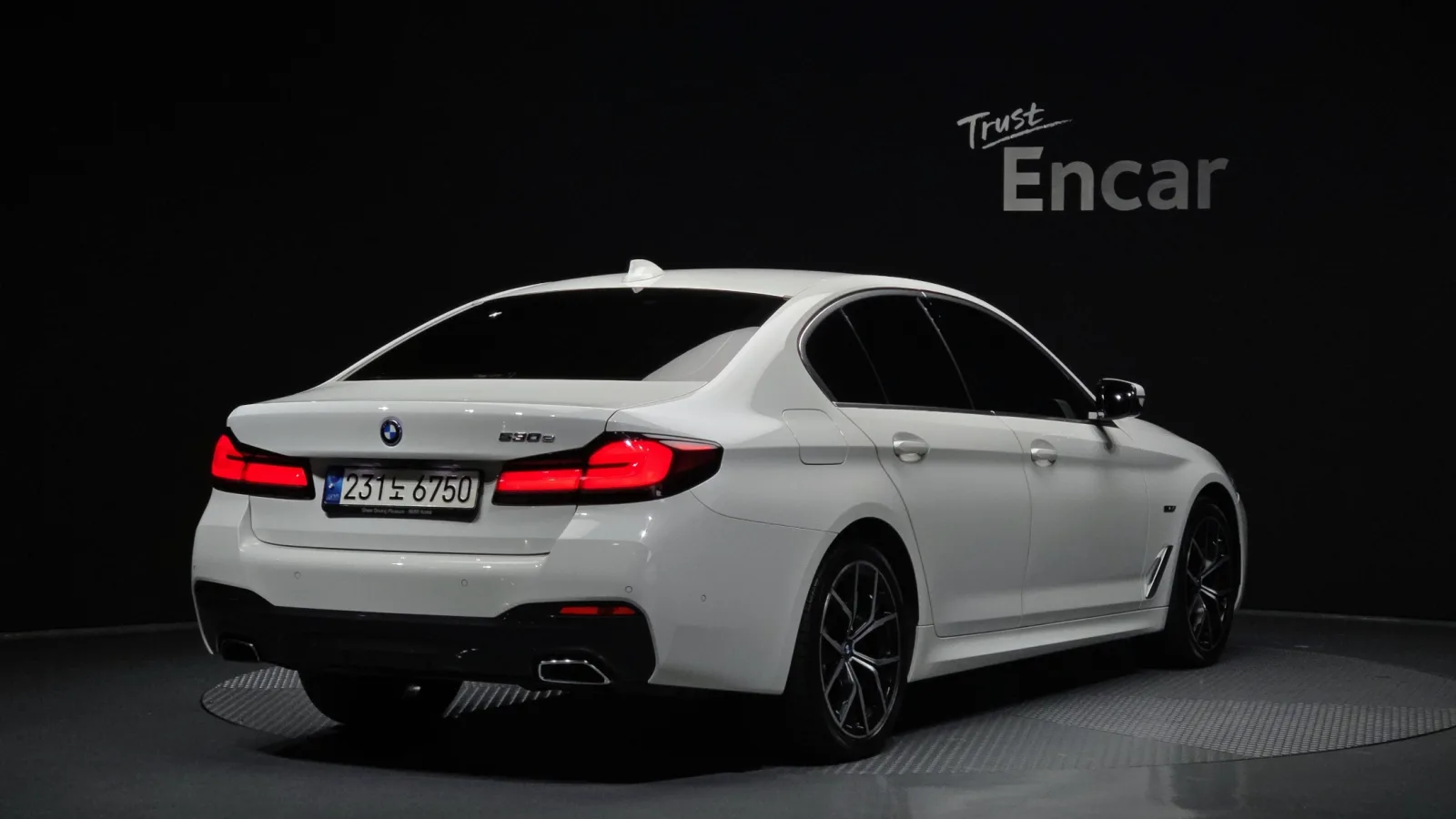 2022 BMW 5-Series