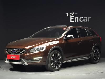 2016 Volvo V60
