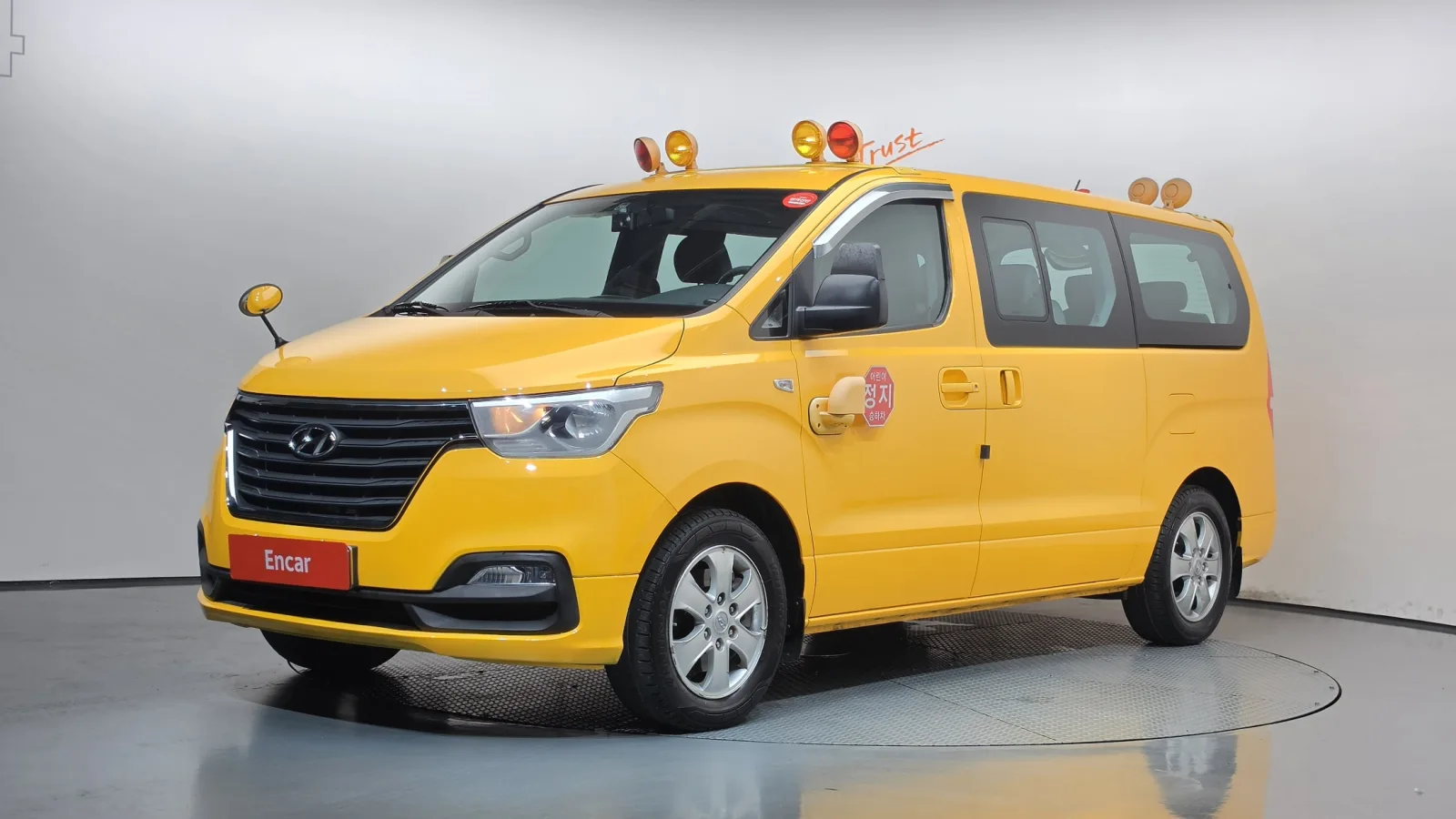 2019 Hyundai Starex