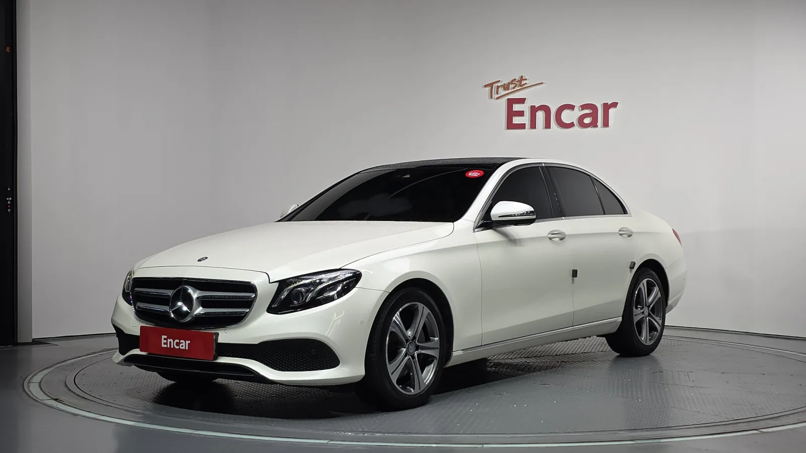 2017 Mercedes-Benz E-Class