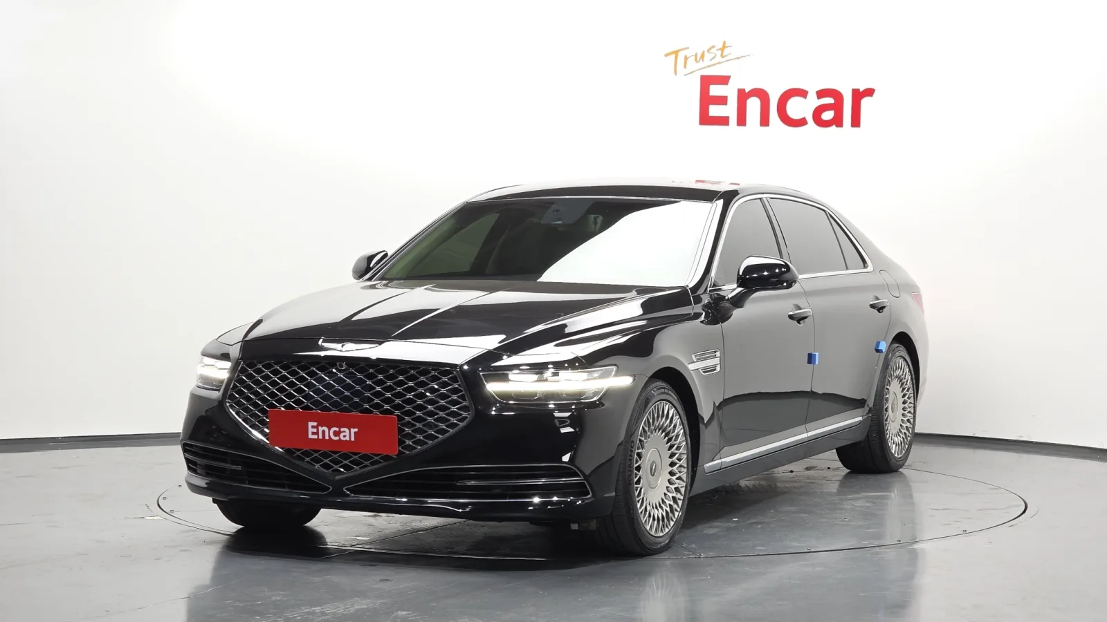 2021 Genesis G90