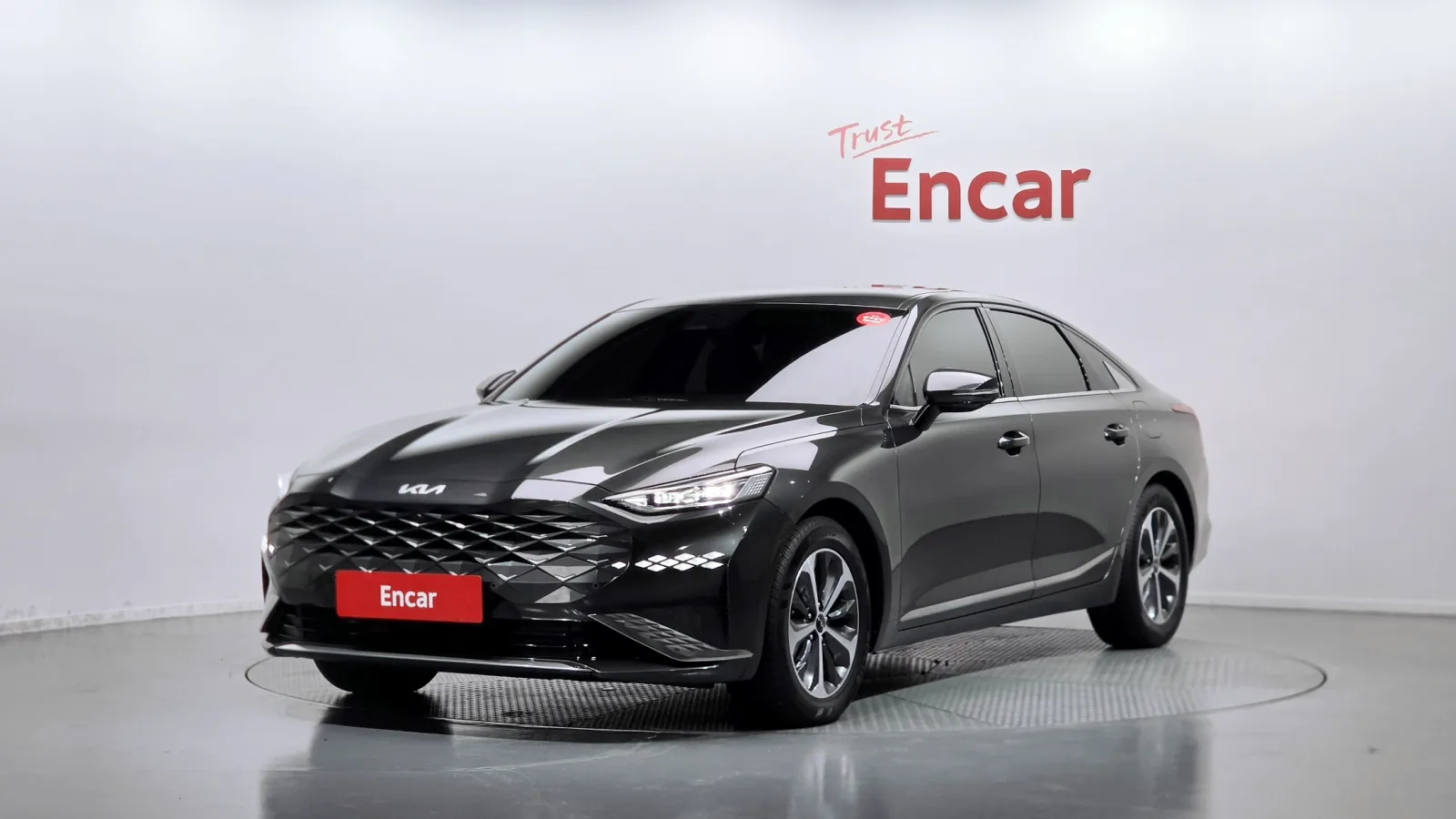 2023 Kia K8