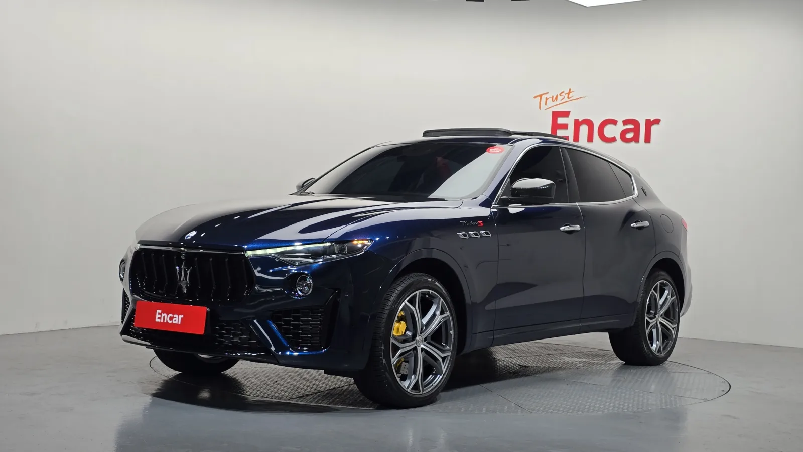 2023 Maserati Levante