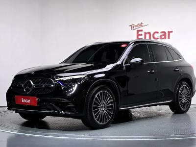 2025 Mercedes-Benz GLC-Class