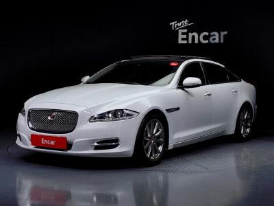 2015 Jaguar XJ