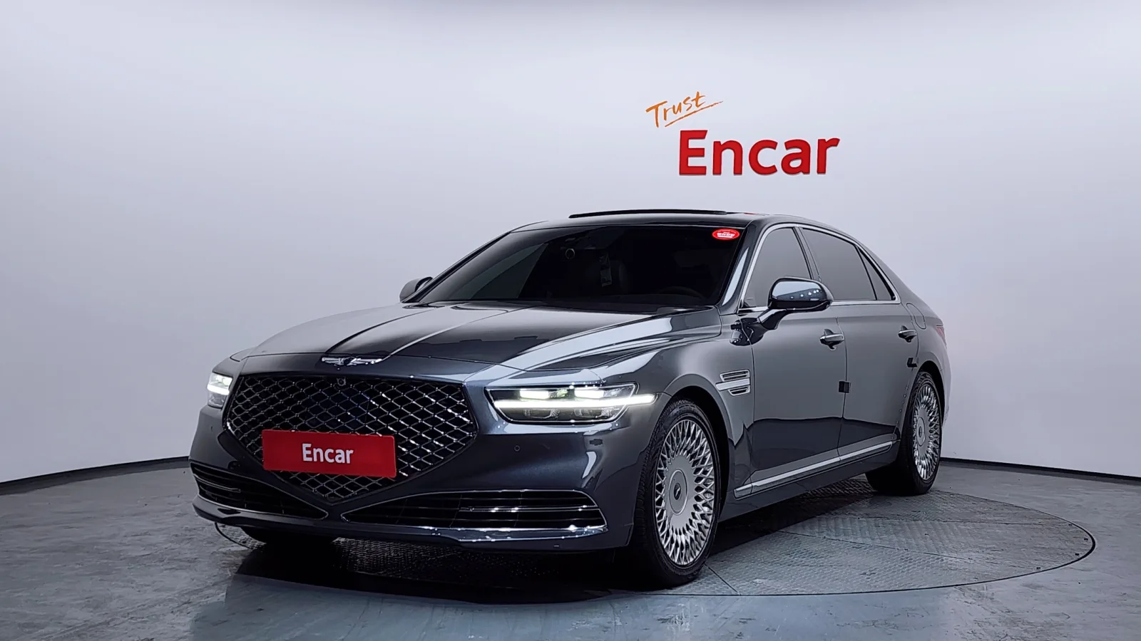 2019 Genesis G90
