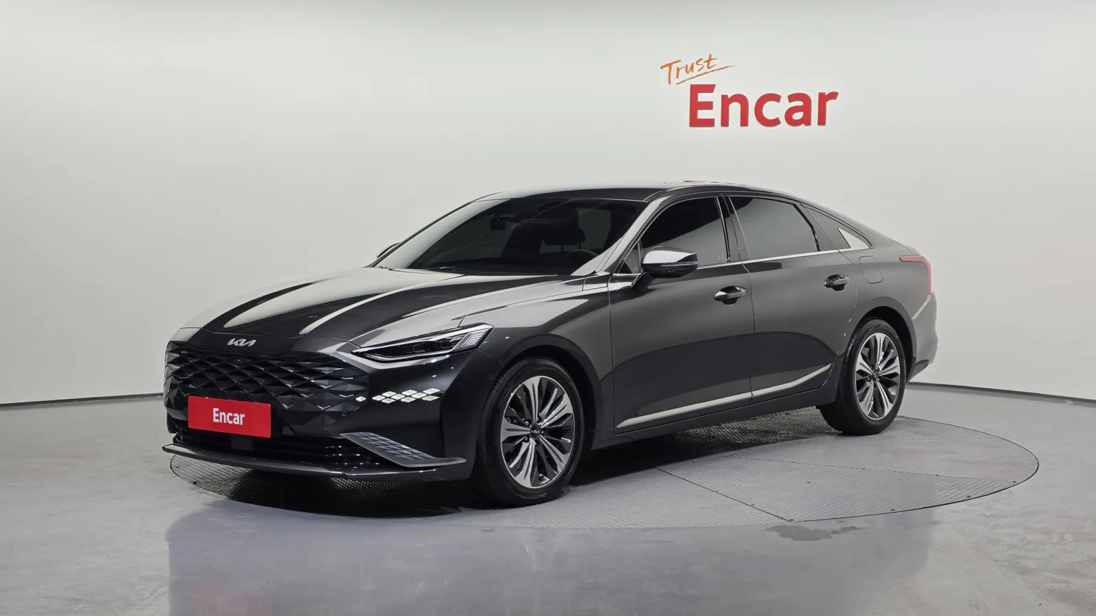 2022 Kia K8