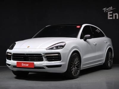 2022 Porsche Cayenne