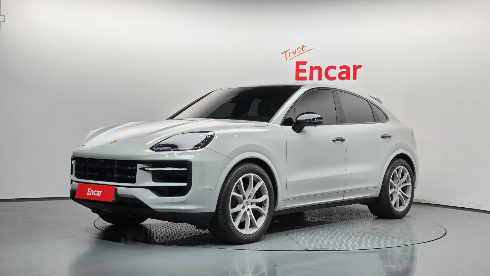 2024 Porsche Cayenne