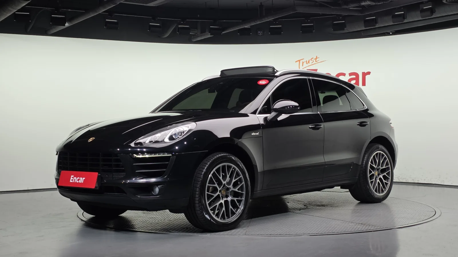 2017 Porsche Macan