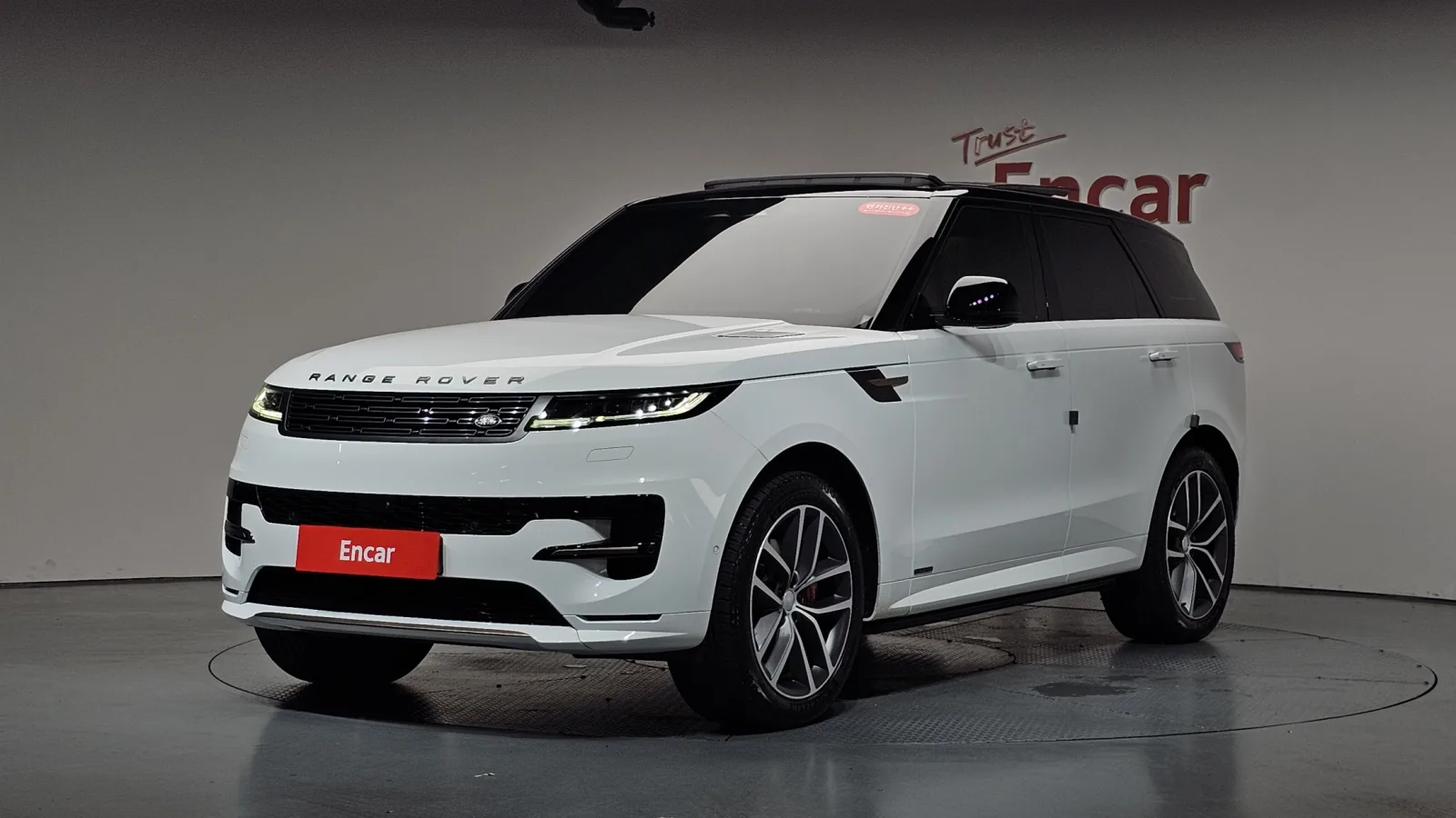 2025 Land Rover Range Rover Sport